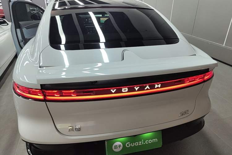 Used VOYAH PASSION 2023 Four-Wheel Drive Long-Range Version Rear