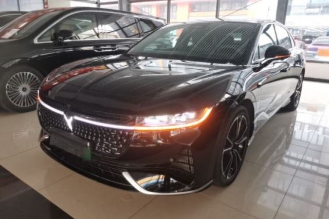 Used VOYAH PASSION 2024 PHEV Four-Wheel Drive Ultra-Long Range Flagship Model