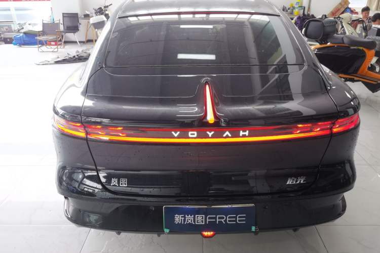 Used VOYAH PASSION 2024 PHEV Four-Wheel Drive Ultra-Long Range Flagship Model Exterior 4