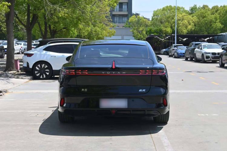 Used VOYAH PASSION 2024 PHEV Four-Wheel Drive Ultra-Long Range Executive Edition Exterior 6