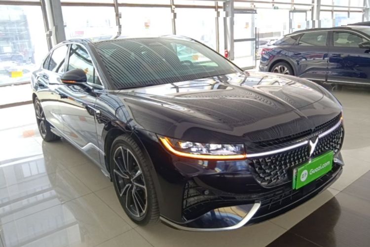 Used VOYAH PASSION 2024 PHEV Four-Wheel Drive Ultra-Long Range Flagship Model Front Right 45 Deg