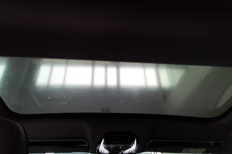Used VOYAH PASSION 2024 PHEV Four-Wheel Drive Ultra-Long Range Flagship Model Headliner