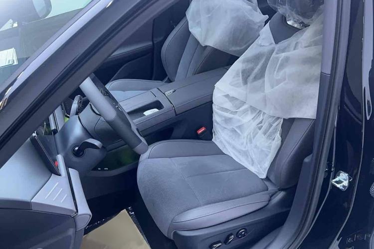 Used VOYAH PASSION 2024 PHEV Four-Wheel Drive Ultra-Long Range Flagship Model Interior 2