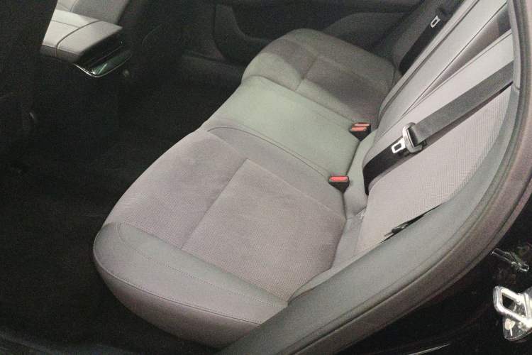 Used VOYAH PASSION 2024 PHEV Four-Wheel Drive Ultra-Long Range Flagship Model Interior 4
