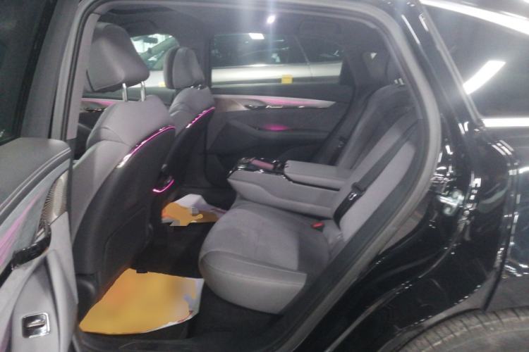 Used VOYAH PASSION 2024 PHEV Four-Wheel Drive Ultra-Long Range Flagship Model Interior 4
