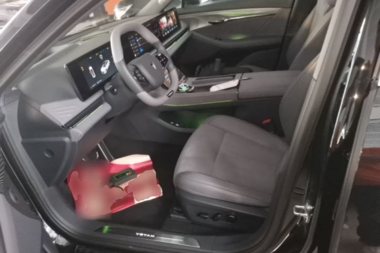 Used VOYAH PASSION 2024 PHEV Four-Wheel Drive Ultra-Long Range Flagship Model Left Front Seat