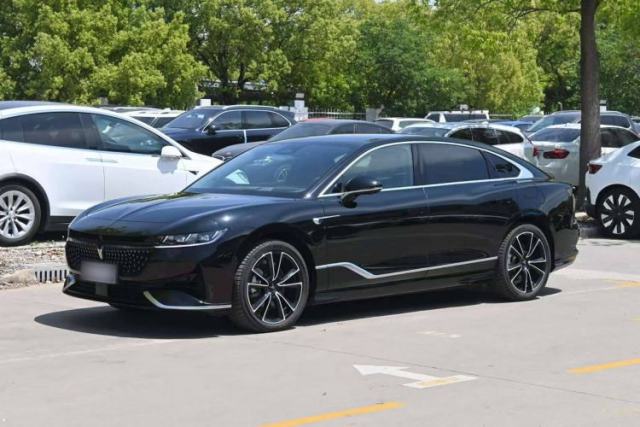Used VOYAH PASSION 2024 PHEV Four-Wheel Drive Ultra-Long Range Executive Edition