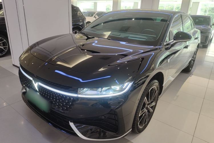 Used VOYAH PASSION 2024 PHEV Four-Wheel Drive Ultra-Long Range Flagship Model Guazi used car, China used car export, Used car for sale, Used cars, Cheapest cars for sale