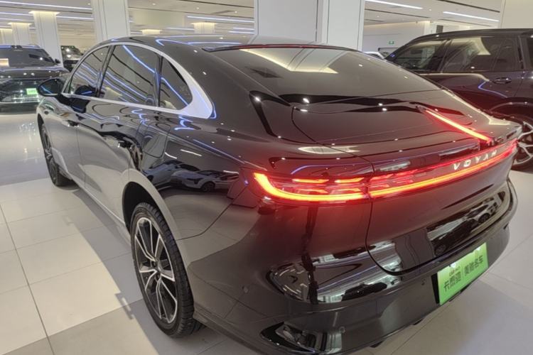 Used VOYAH PASSION 2024 PHEV Four-Wheel Drive Ultra-Long Range Flagship Model Rear Left 45 Deg