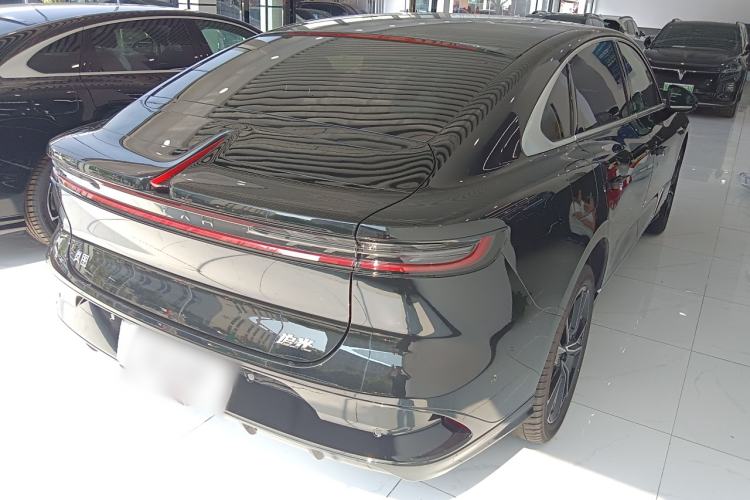 Used VOYAH PASSION 2024 PHEV Four-Wheel Drive Ultra-Long Range Flagship Model Rear Right 45 Deg