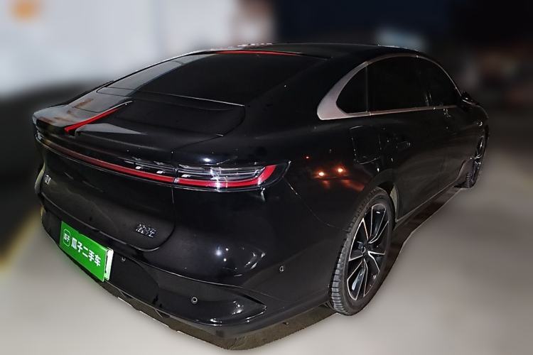 Used VOYAH PASSION 2024 PHEV Four-Wheel Drive Ultra-Long Range Flagship Model Rear Right 45 Deg