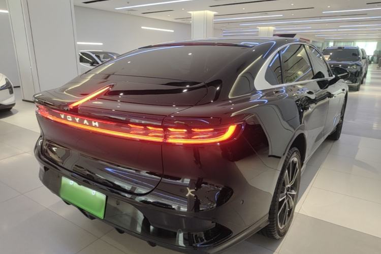 Used VOYAH PASSION 2024 PHEV Four-Wheel Drive Ultra-Long Range Flagship Model Rear Right 45 Deg