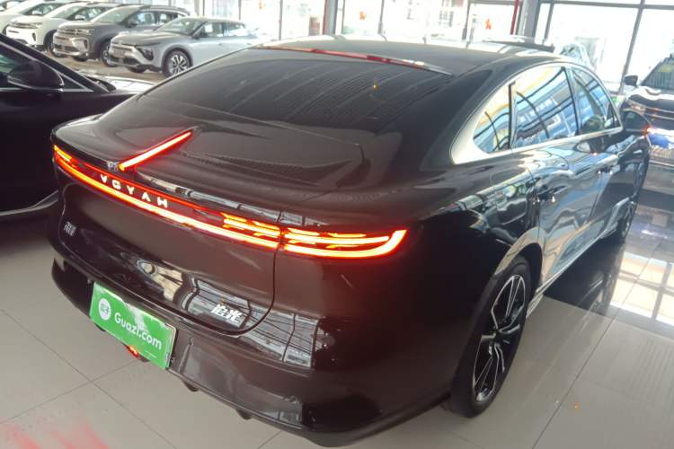 Used VOYAH PASSION 2024 PHEV Four-Wheel Drive Ultra-Long Range Flagship Model Rear Right 45 Deg