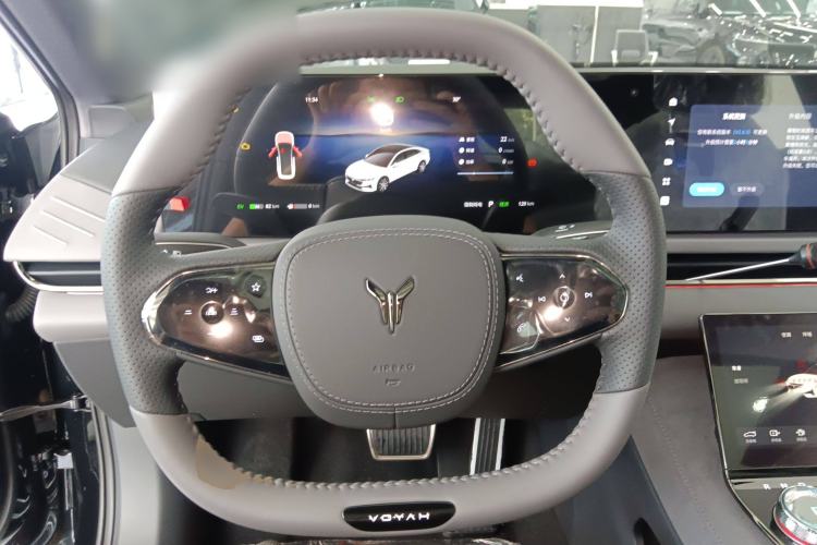 Used VOYAH PASSION 2024 PHEV Four-Wheel Drive Ultra-Long Range Flagship Model Steering Wheel