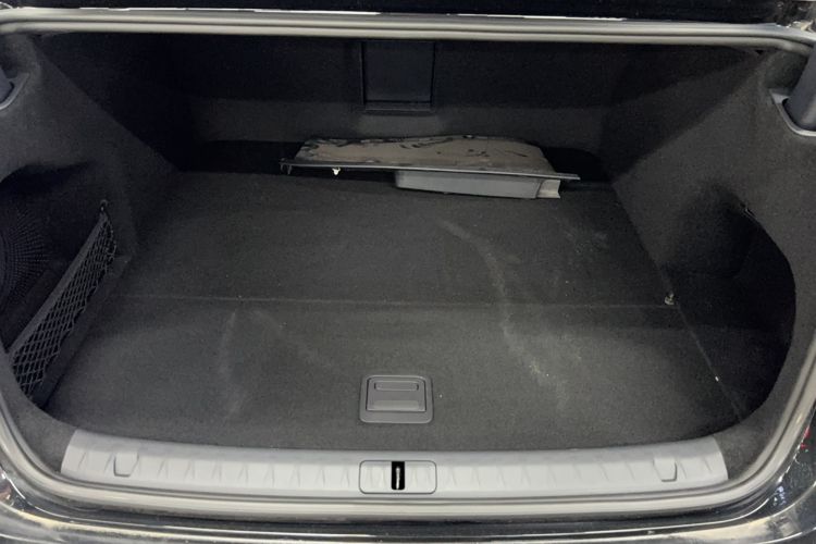 Used VOYAH PASSION 2024 PHEV Four-Wheel Drive Ultra-Long Range Flagship Model Trunk