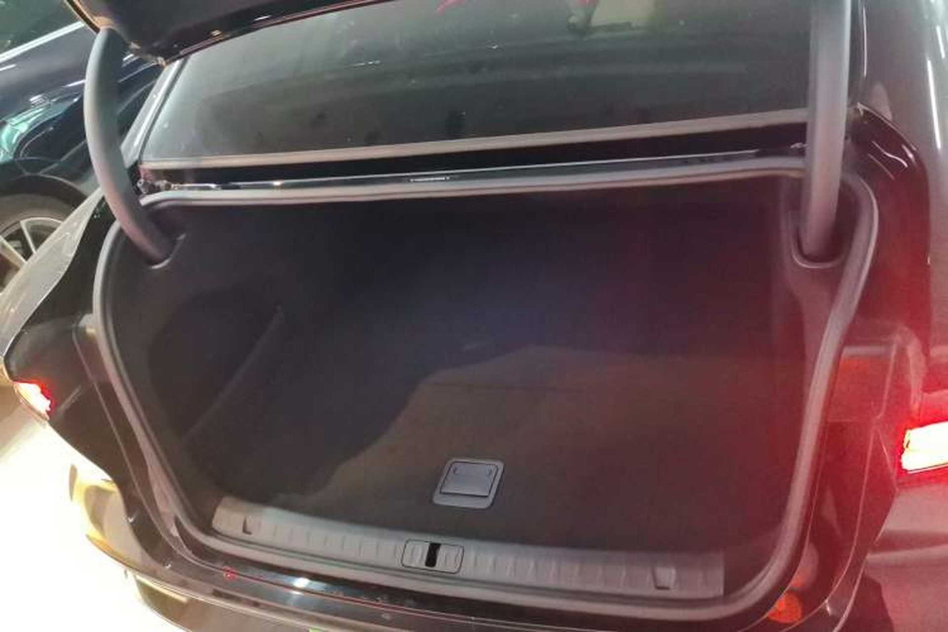 Used VOYAH PASSION 2024 PHEV Four-Wheel Drive Ultra-Long Range Flagship Model Trunk