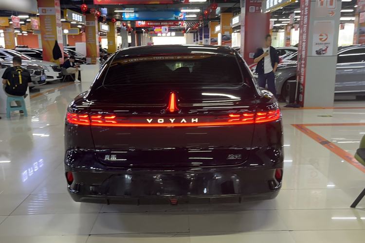 Used VOYAH PASSION 2024 PHEV Four-Wheel Drive Ultra-Long Range Flagship Model Exterior 4