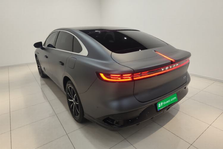 Used VOYAH PASSION 2024 PHEV Four-Wheel Drive Ultra-Long Range Executive Edition Exterior 2