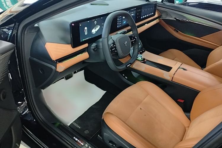 Used VOYAH PASSION 2024 PHEV Four-Wheel Drive Ultra-Long Range Flagship Model Driver Seat
