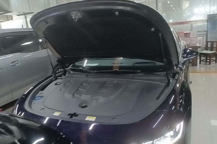 Used VOYAH PASSION 2024 PHEV Four-Wheel Drive Ultra-Long Range Flagship Model Engine Bay