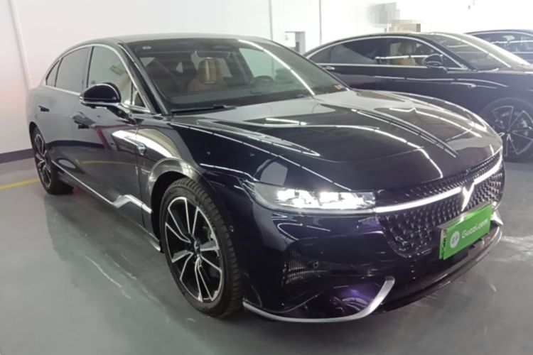 Used VOYAH PASSION 2024 PHEV Four-Wheel Drive Ultra-Long Range Flagship Model Exterior 1