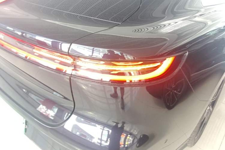 Used VOYAH PASSION 2024 PHEV Four-Wheel Drive Ultra-Long Range Flagship Model Exterior 3