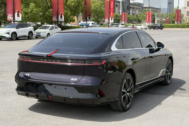 Used VOYAH PASSION 2024 PHEV Four-Wheel Drive Ultra-Long Range Flagship Model Exterior 3