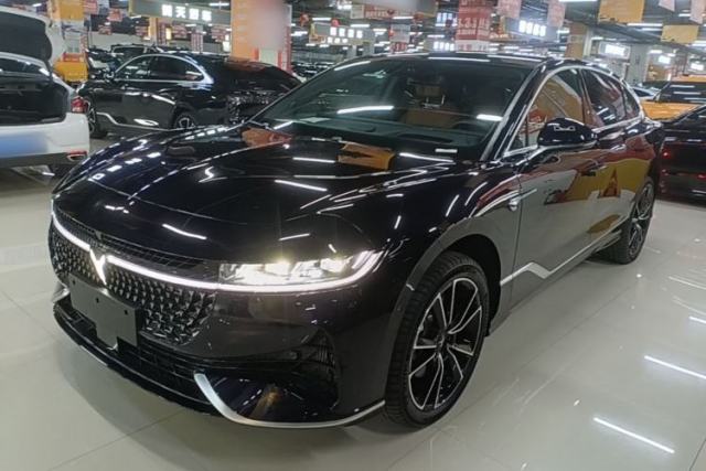 Used VOYAH PASSION 2024 PHEV Four-Wheel Drive Ultra-Long Range Flagship Model