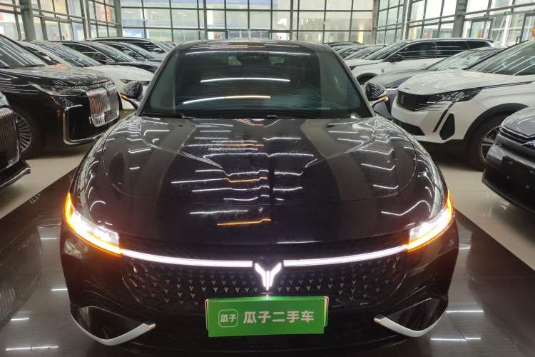 Used VOYAH PASSION 2024 PHEV Four-Wheel Drive Ultra-Long Range Flagship Model Front