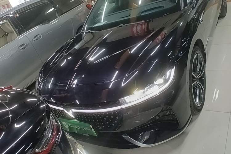 Used VOYAH PASSION 2024 PHEV Four-Wheel Drive Ultra-Long Range Flagship Model Front