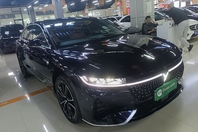 Used VOYAH PASSION 2024 PHEV Four-Wheel Drive Ultra-Long Range Flagship Model Front Right 45 Deg