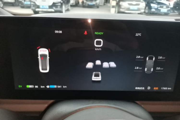 Used VOYAH PASSION 2024 PHEV Four-Wheel Drive Ultra-Long Range Flagship Model Instrument Cluster