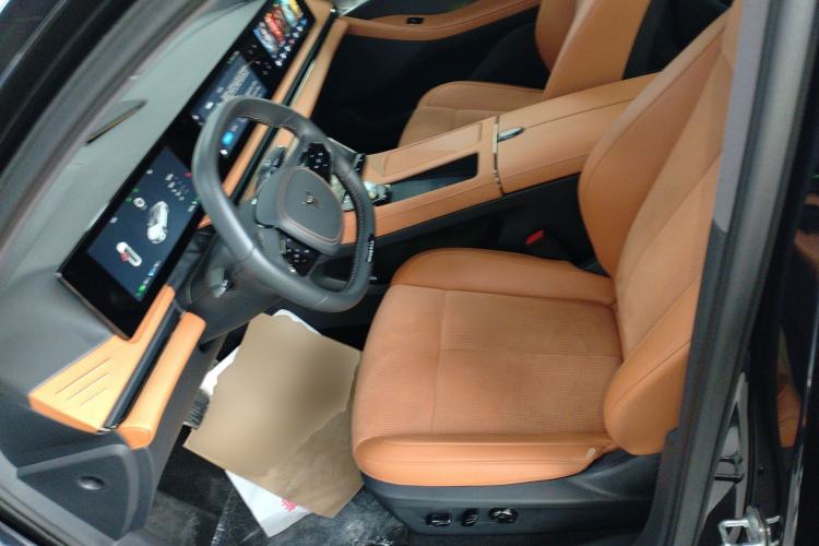 Used VOYAH PASSION 2024 PHEV Four-Wheel Drive Ultra-Long Range Flagship Model Left Front Seat