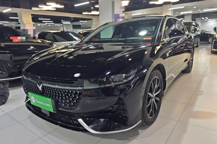 Used VOYAH PASSION 2024 PHEV Four-Wheel Drive Ultra-Long Range Executive Edition Guazi used car, China used car export, Used car for sale, Used cars, Cheapest cars for sale