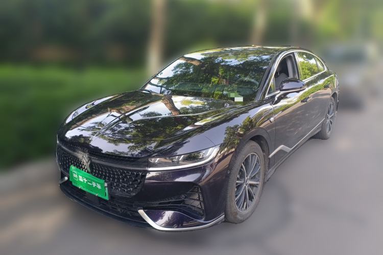 Used VOYAH PASSION 2024 PHEV Four-Wheel Drive Ultra-Long Range Executive Edition Guazi used car, China used car export, Used car for sale, Used  cars, Cheapest cars for sale