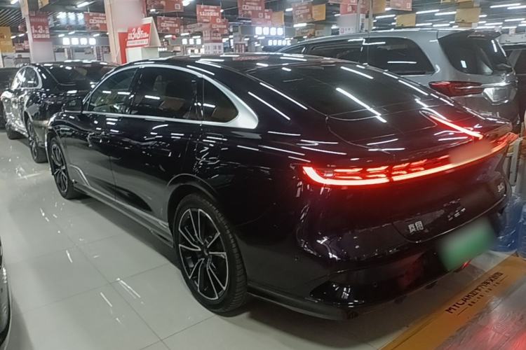 Used VOYAH PASSION 2024 PHEV Four-Wheel Drive Ultra-Long Range Flagship Model Rear Left 45 Deg