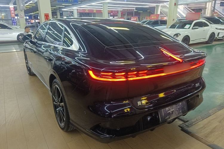 Used VOYAH PASSION 2024 PHEV Four-Wheel Drive Ultra-Long Range Flagship Model Rear Left 45 Deg