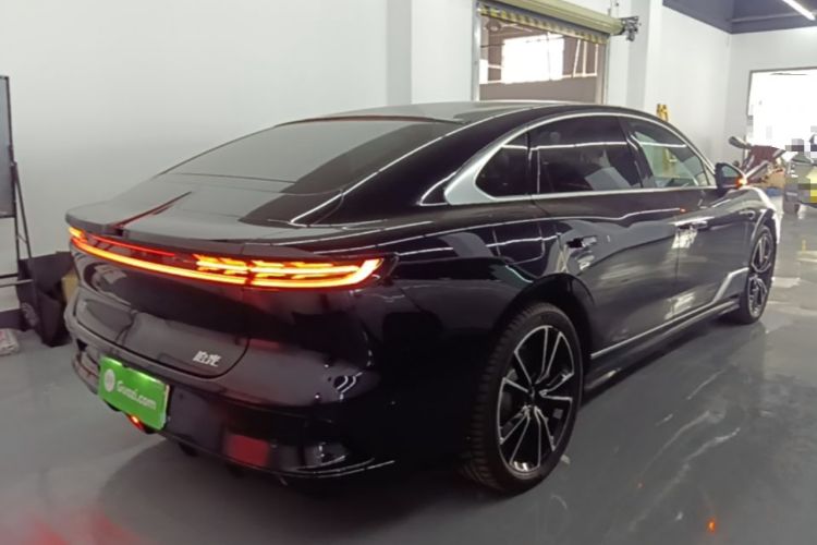 Used VOYAH PASSION 2024 PHEV Four-Wheel Drive Ultra-Long Range Flagship Model Rear Right 45 Deg