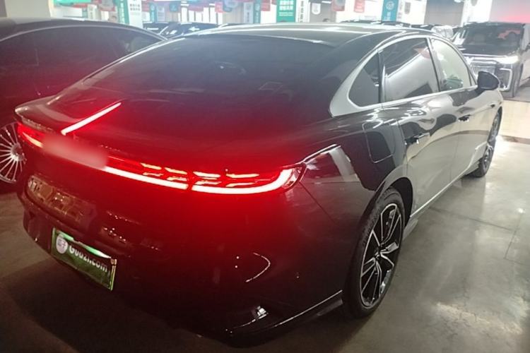 Used VOYAH PASSION 2024 PHEV Four-Wheel Drive Ultra-Long Range Flagship Model Rear Right 45 Deg