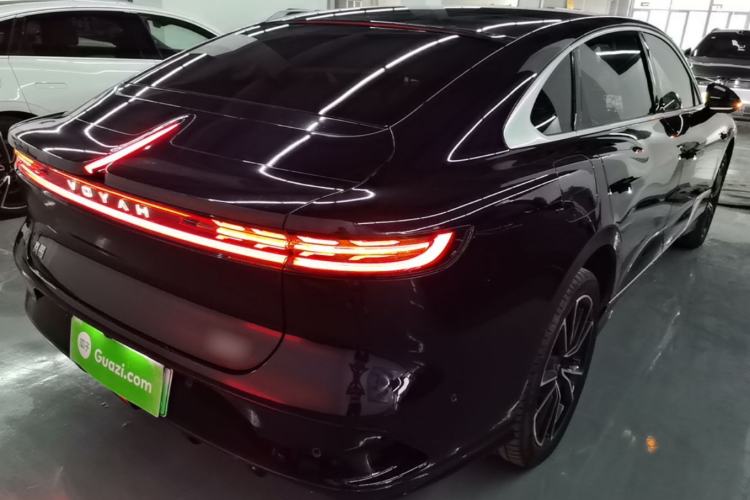 Used VOYAH PASSION 2024 PHEV Four-Wheel Drive Ultra-Long Range Flagship Model Rear Right 45 Deg