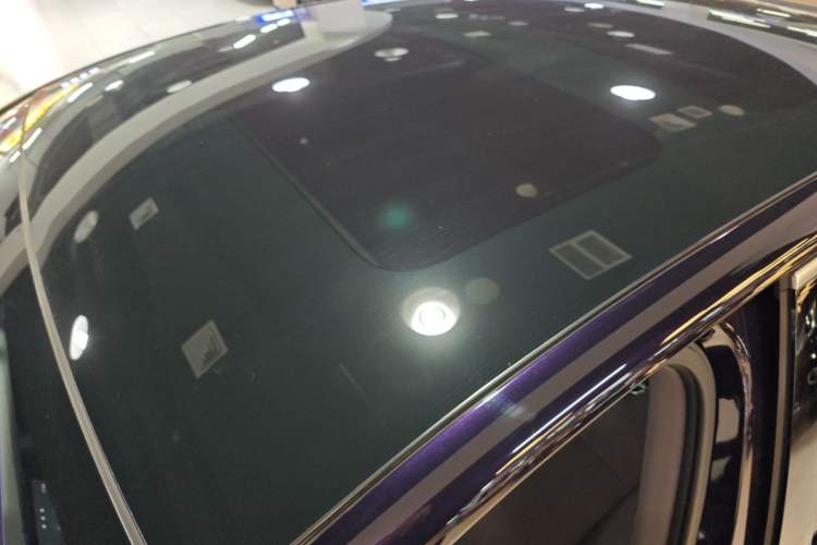 Used VOYAH PASSION 2024 PHEV Four-Wheel Drive Ultra-Long Range Flagship Model Roof