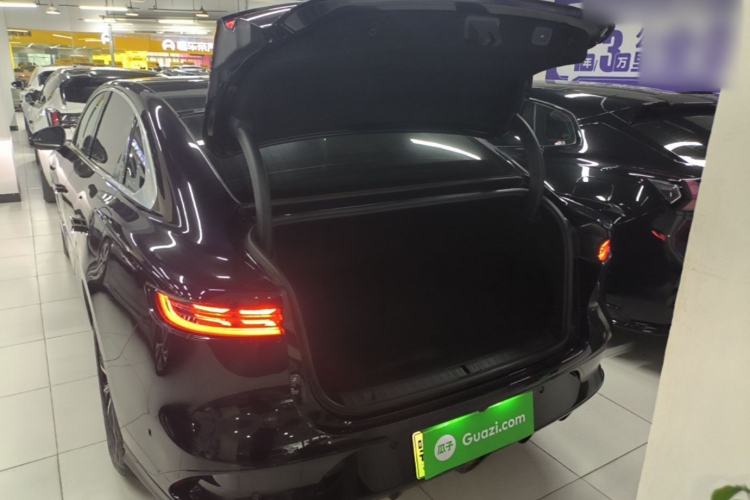 Used VOYAH PASSION 2024 PHEV Four-Wheel Drive Ultra-Long Range Executive Edition Trunk