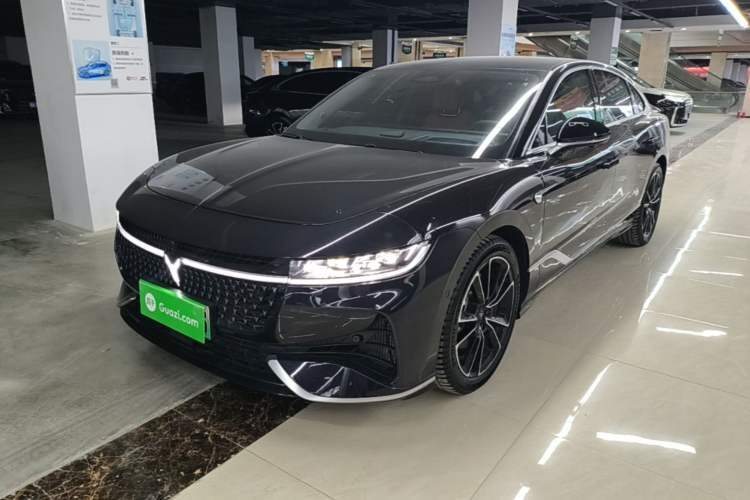 Ojetý VOYAH Light 2024 PHEV Four-Wheel Drive Ultra-Long Range Flagship Model Guazi used car, China used car export, Used car for sale, Used  cars, Cheapest cars for sale