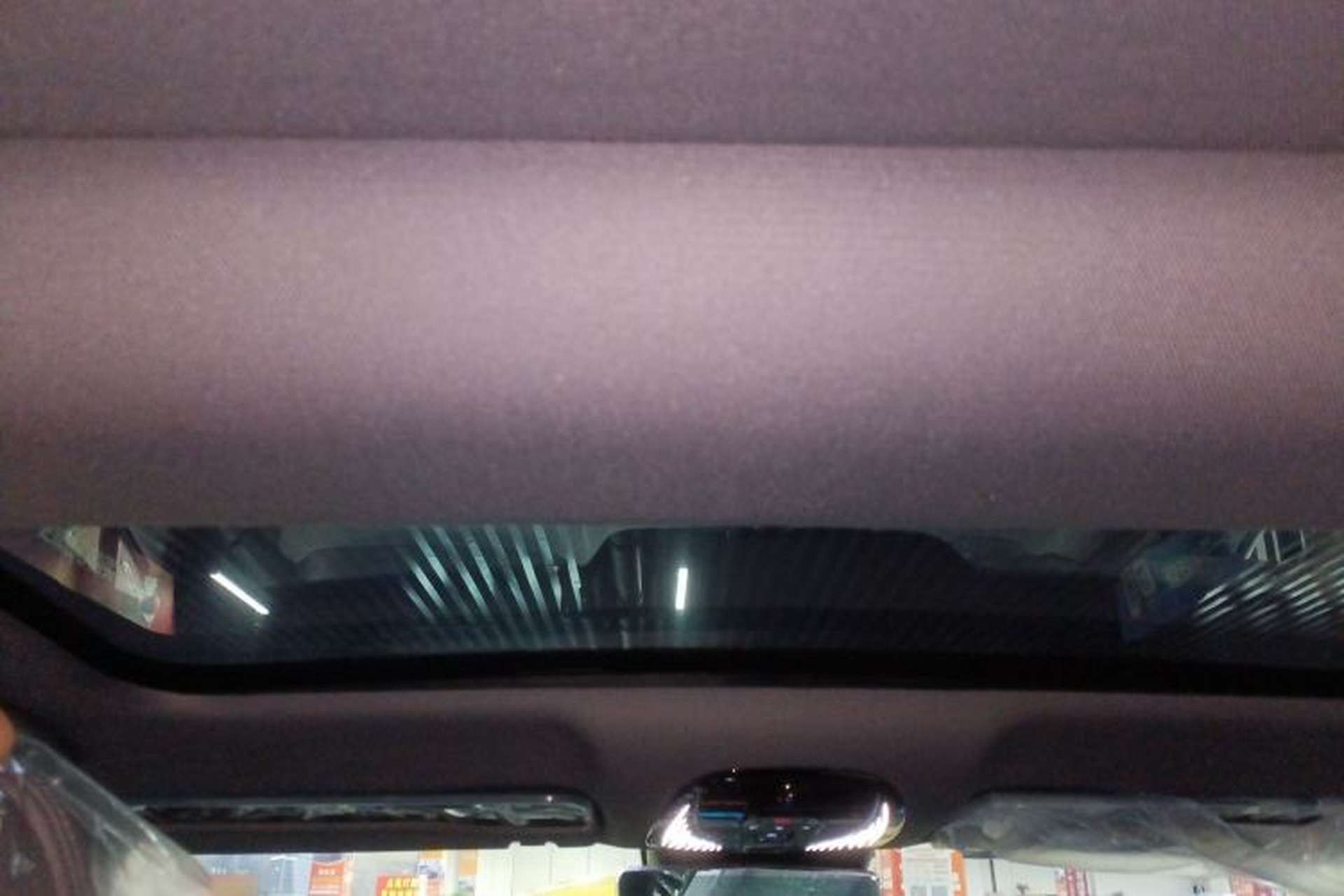 Used VOYAH PASSION 2024 PHEV Four-Wheel Drive Ultra-Long Range Executive Edition Headliner