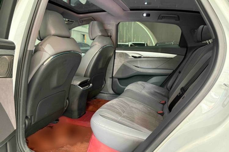 Used VOYAH PASSION 2024 PHEV Four-Wheel Drive Ultra-Long Range Flagship Model Interior 6