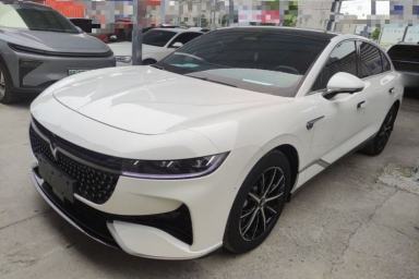 Used VOYAH PASSION 2024 PHEV Four-Wheel Drive Ultra-Long Range Executive Edition