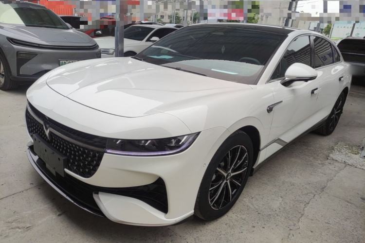 Used VOYAH PASSION 2024 PHEV Four-Wheel Drive Ultra-Long Range Executive Edition Guazi used car, China used car export, Used car for sale, Used cars, Cheapest cars for sale