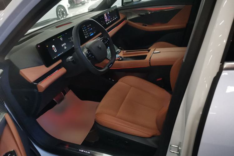 Used VOYAH PASSION 2024 PHEV Four-Wheel Drive Ultra-Long Range Flagship Model Left Front Seat