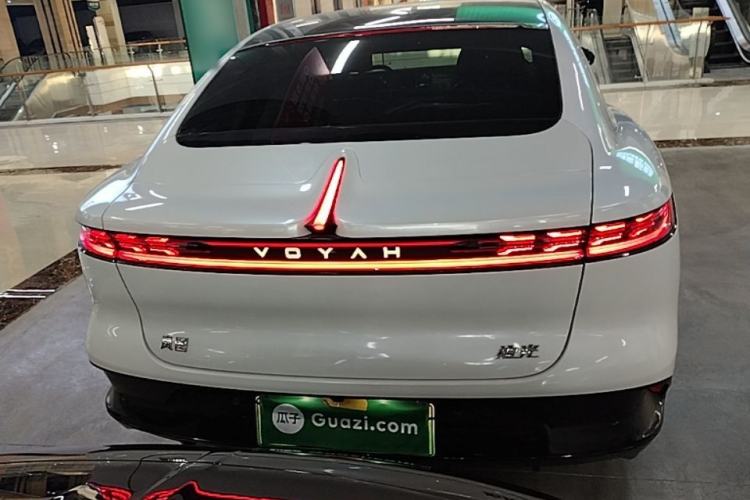 Used VOYAH PASSION 2024 PHEV Four-Wheel Drive Ultra-Long Range Flagship Model Rear