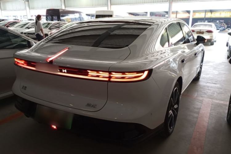 Used VOYAH PASSION 2024 PHEV Four-Wheel Drive Ultra-Long Range Flagship Model Rear Right 45 Deg